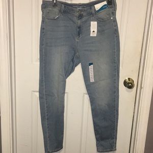 New Boutique jeggings plus size!